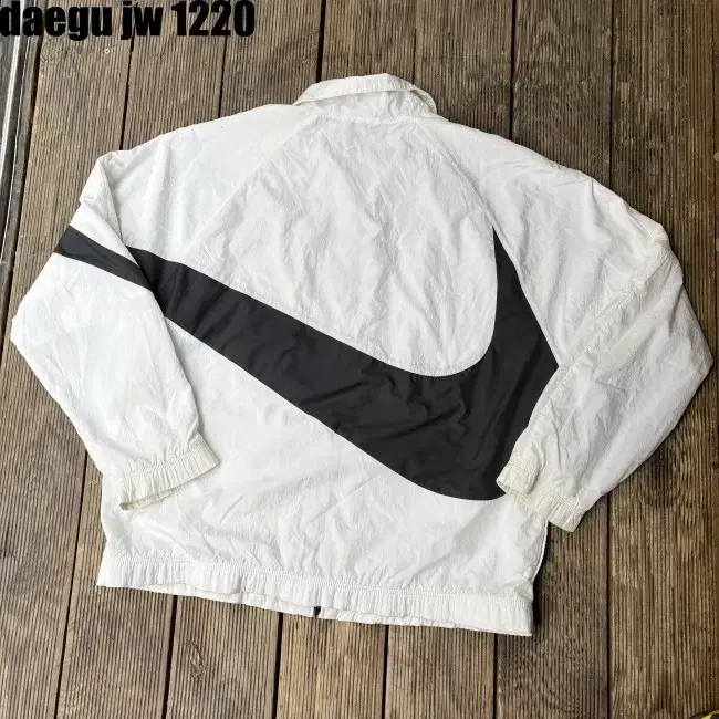 100-105 NIKE JACKET 나이키 자켓