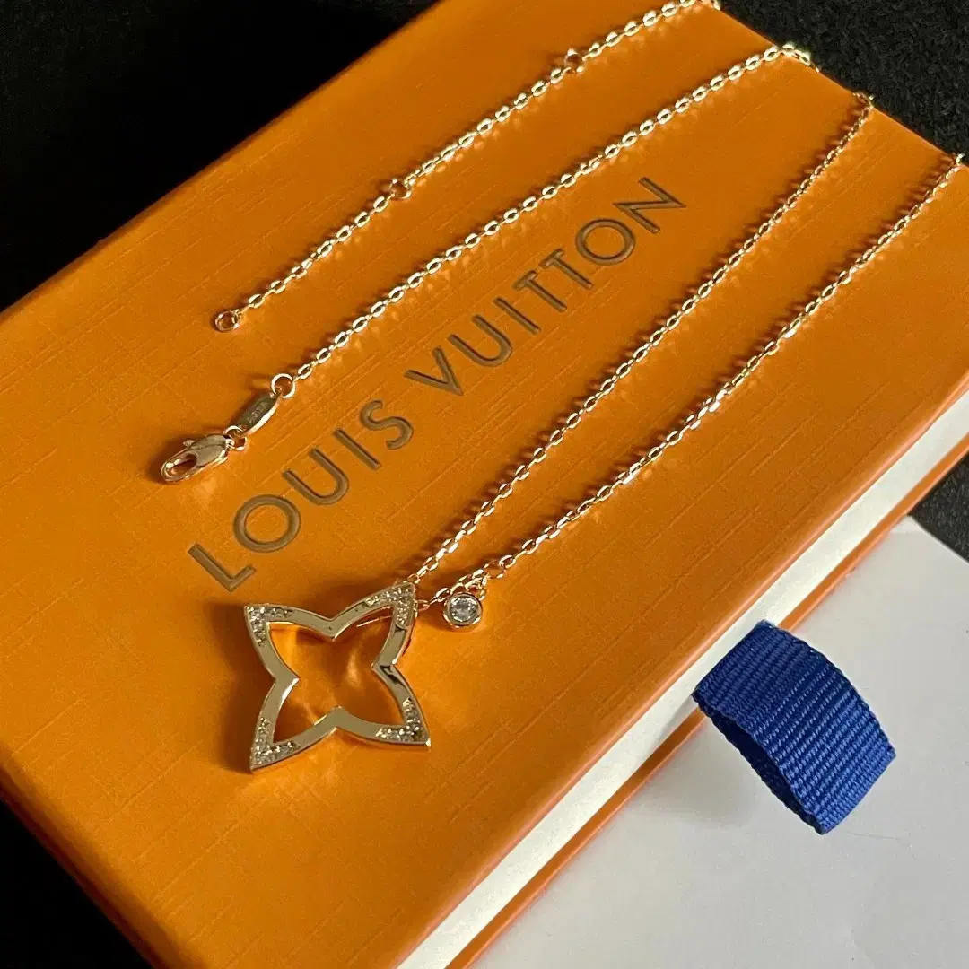 루이비통 Louis Vuitton 목걸이