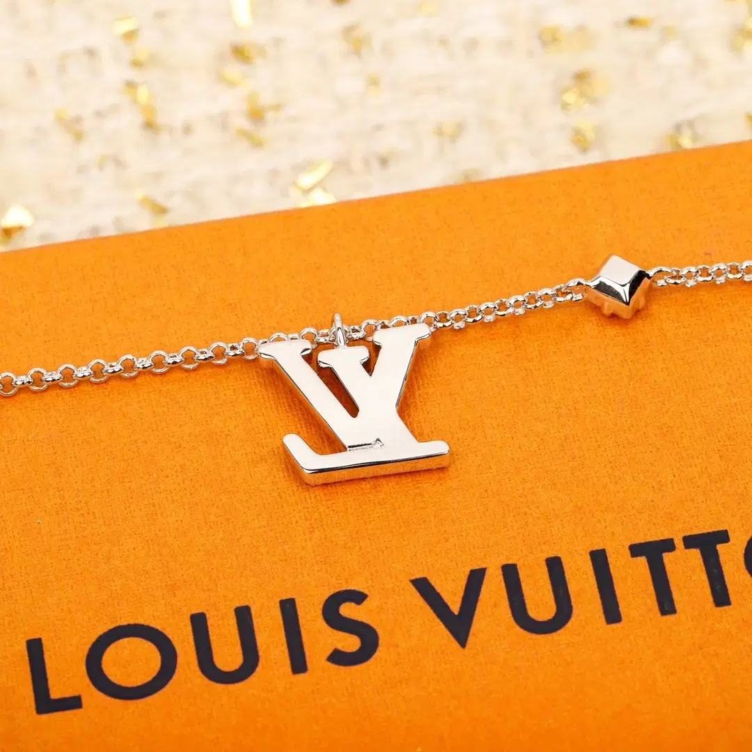 루이비통 Louis Vuitton 목걸이