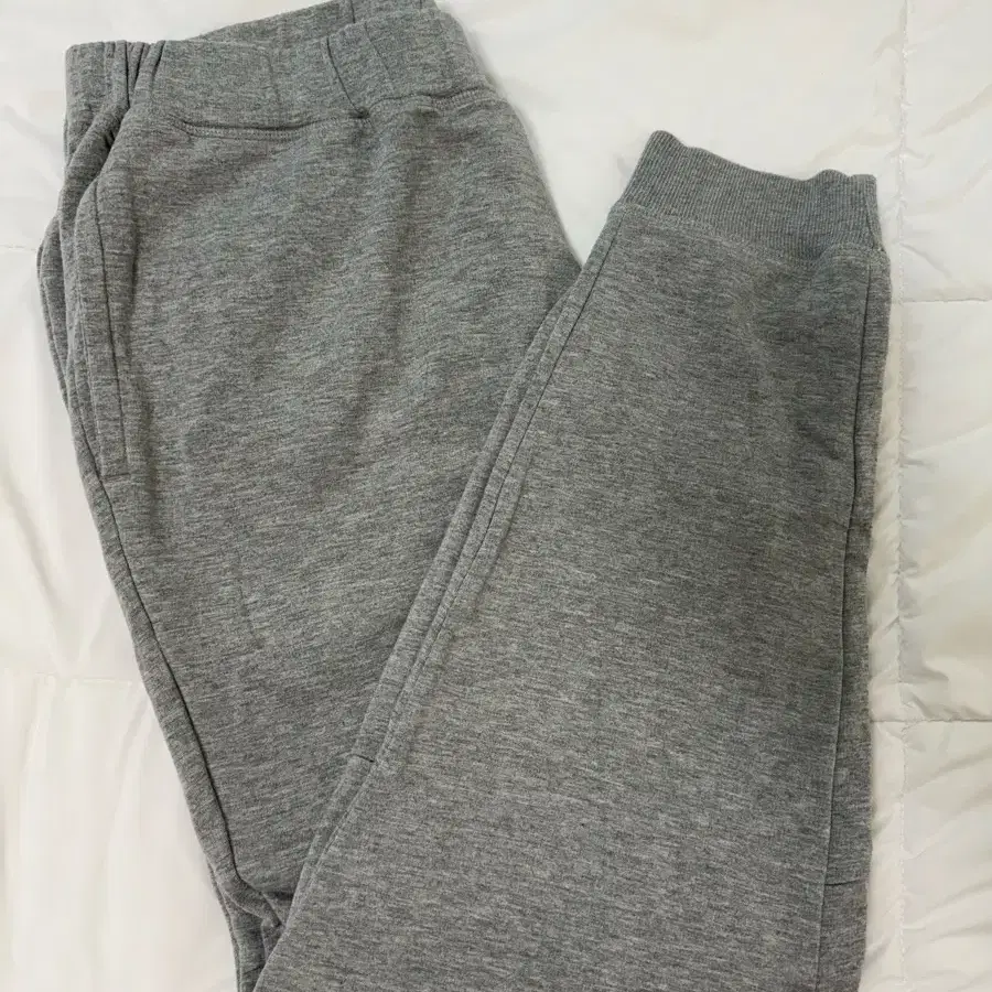 Travis Matthew sweatpants new