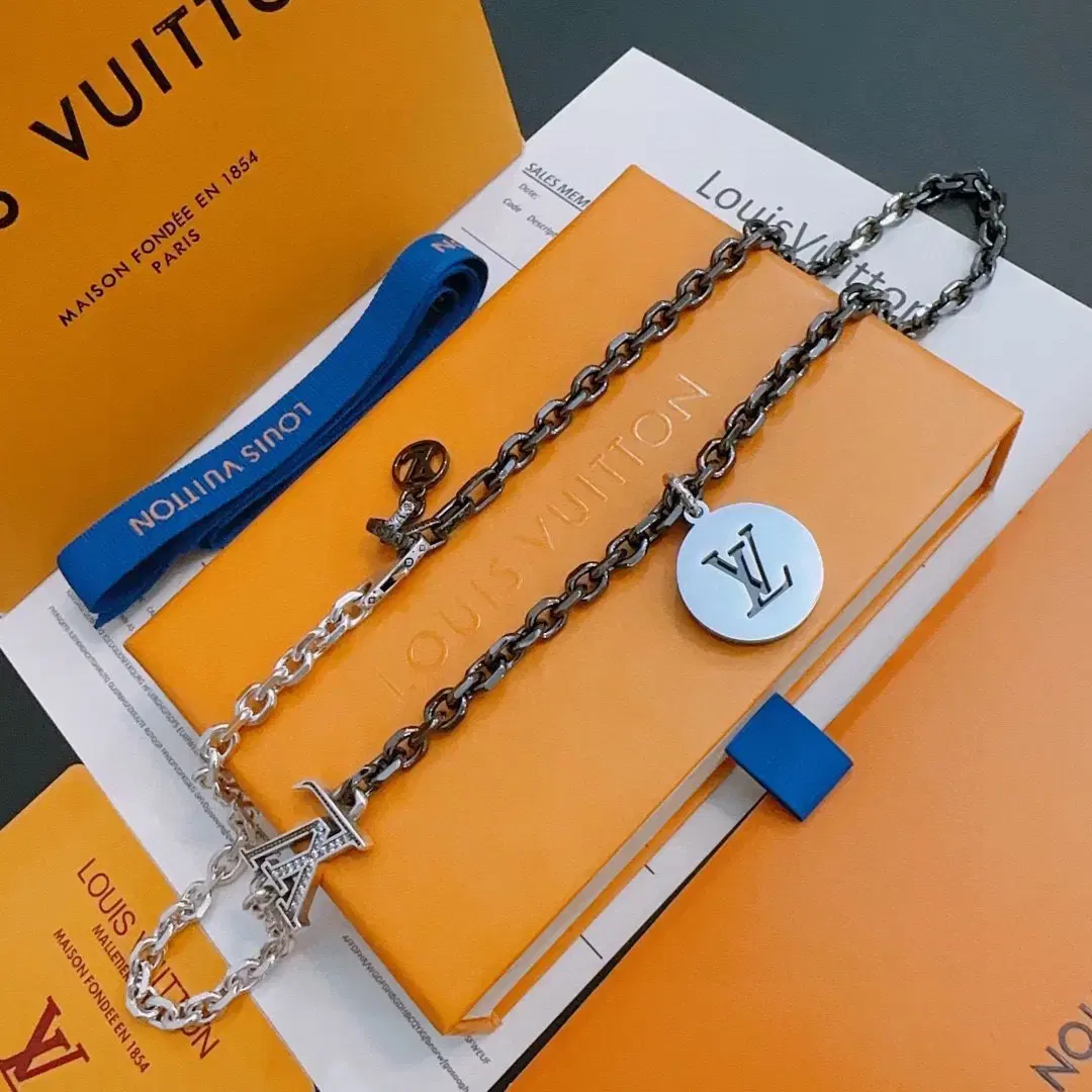 루이비통 Louis Vuitton 목걸이