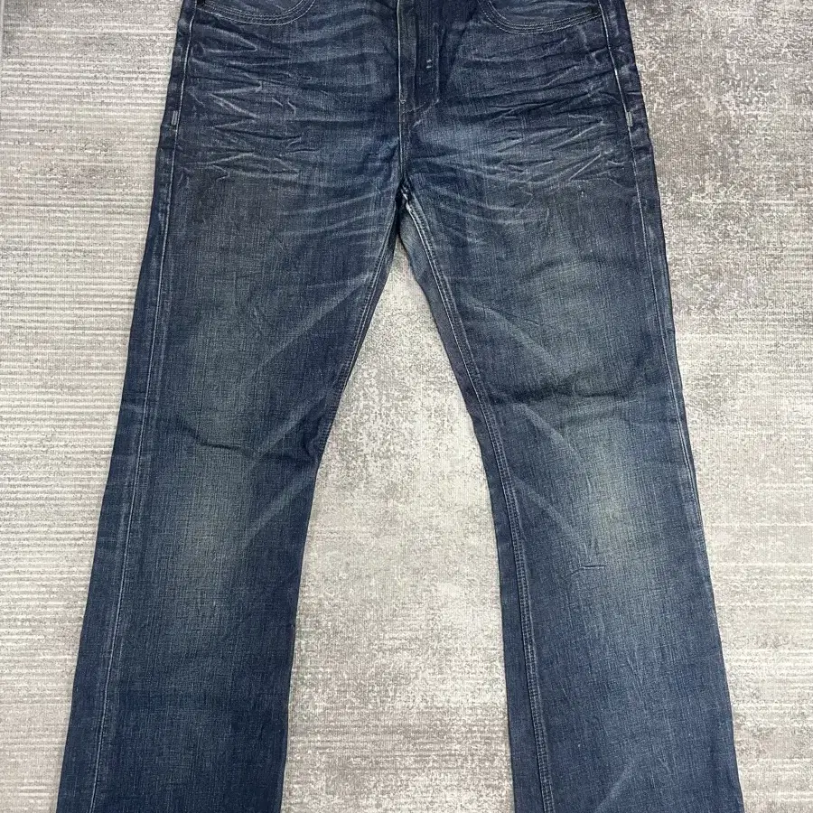 Levis 525 Bootcut