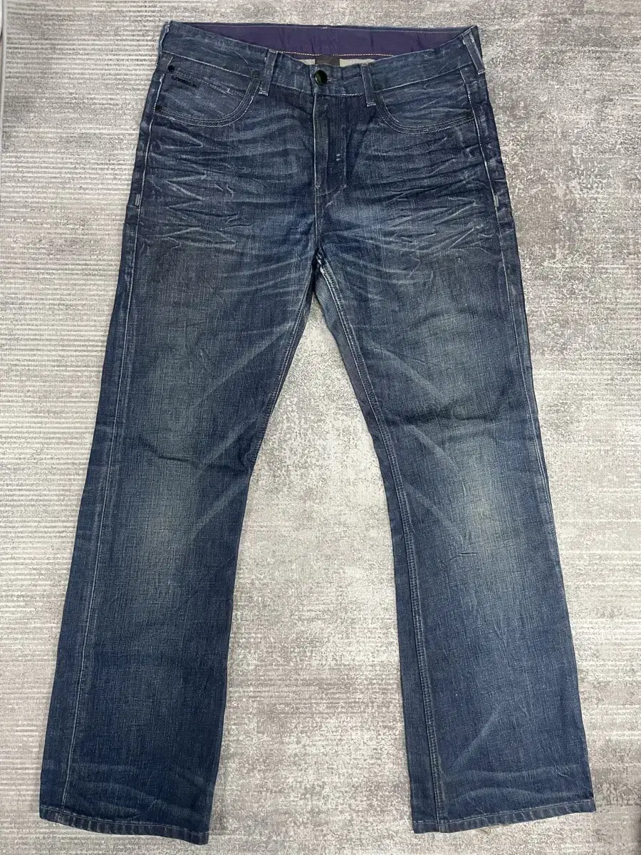 Levis 525 Bootcut