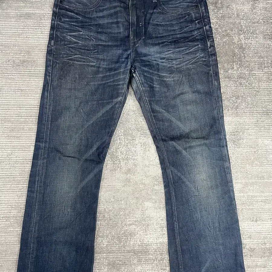 Levis 525 Bootcut