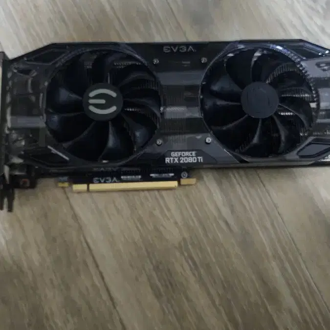 rtx 2080ti 그래픽카드 팝니다