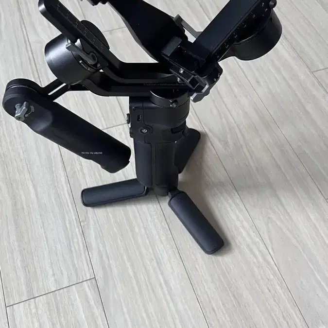 dji rs3 mini + 슬링핸들 판매합니다