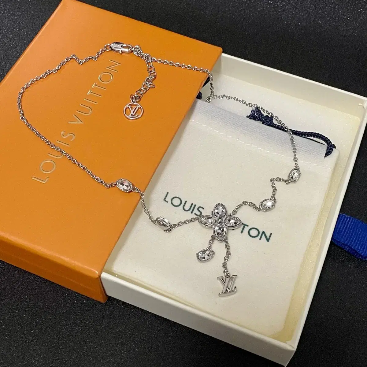 루이비통 Louis Vuitton 목걸이