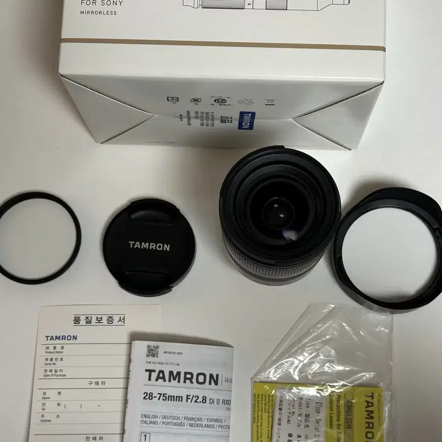 탐론 tamron 28-75mm f 2.8 rxd 렌즈 (소니 마운트)