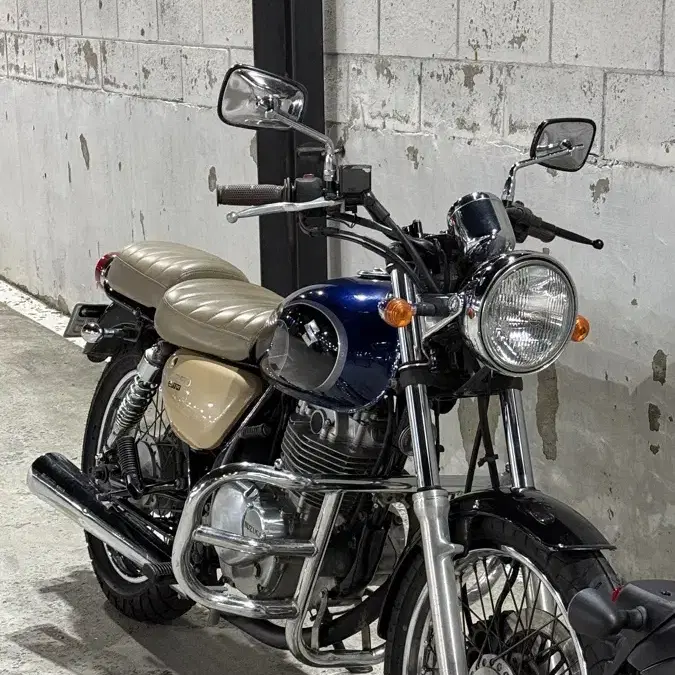 Suzuki St250