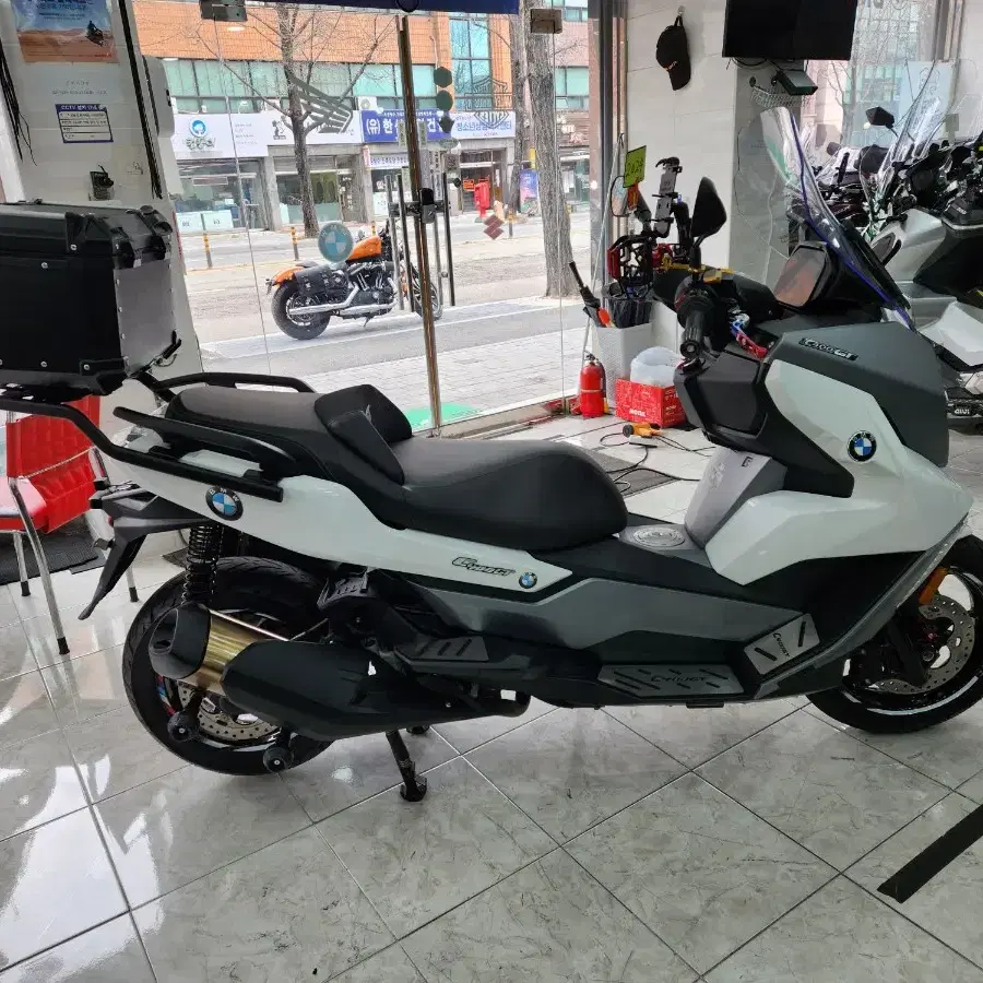 BMW C400GT 년식2024 무 기스 무사고