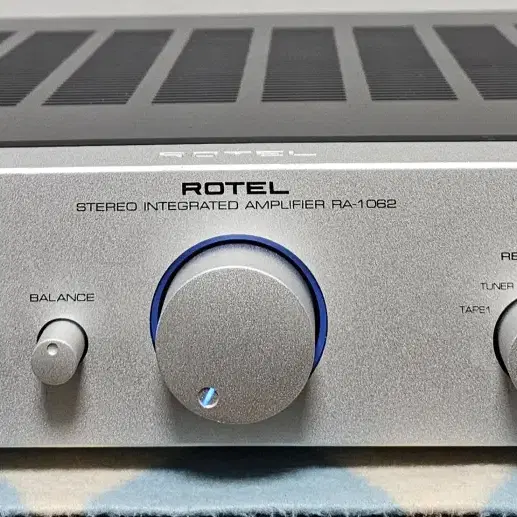 ROTEL 인티엠프 RA-1062 판매합니다