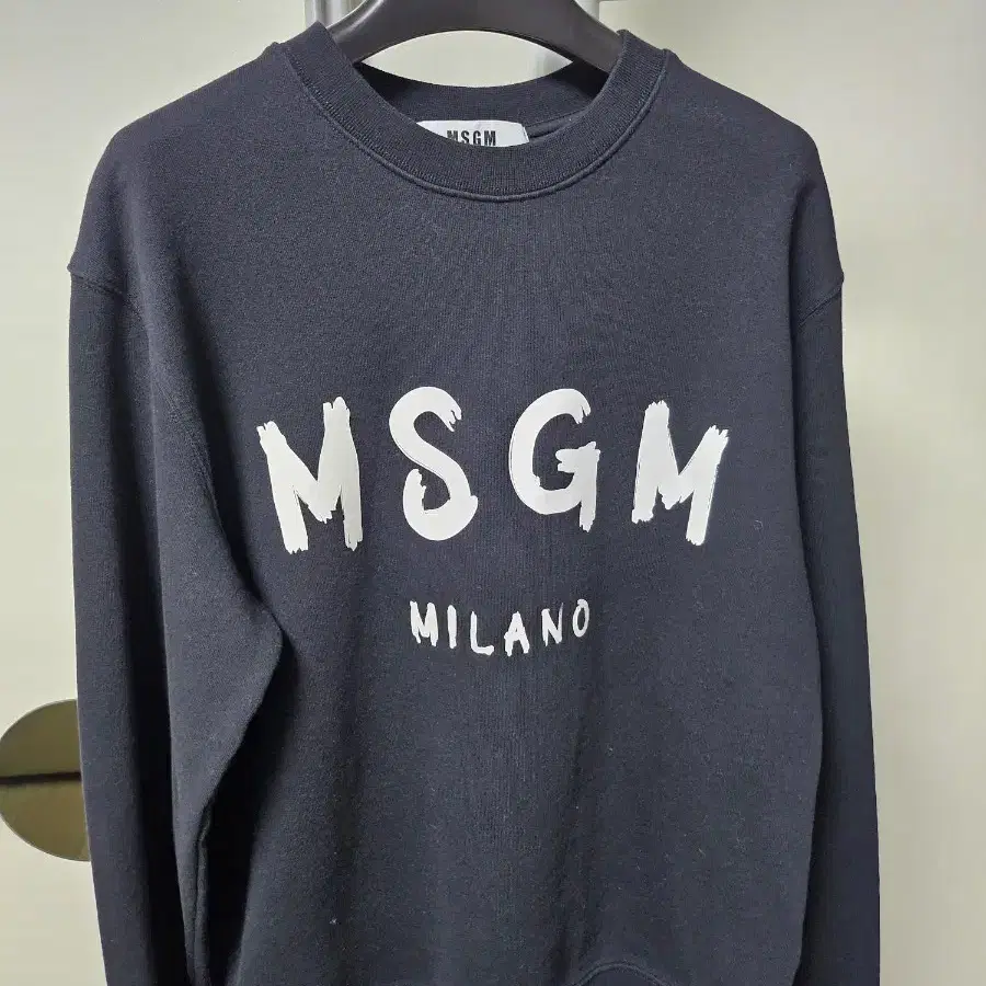 MSGM 라운드 티