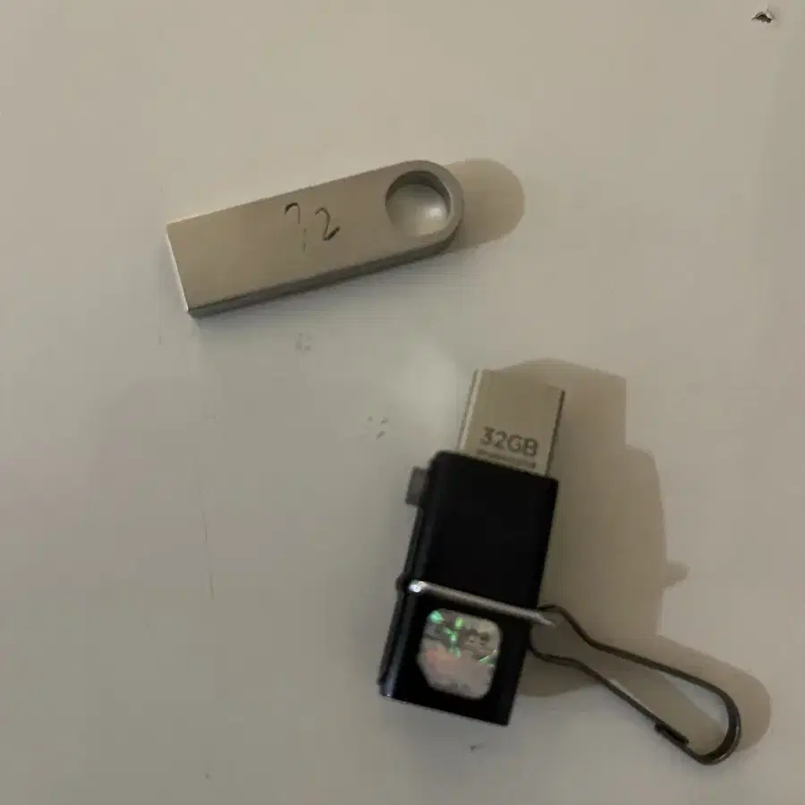 닌텐도위+32gb usb 게임팩 2개 포함