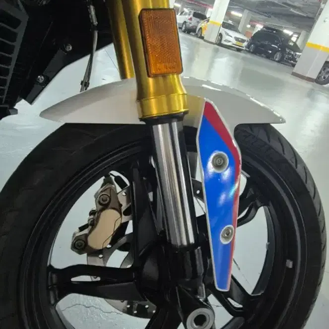 부산 bmw g310r