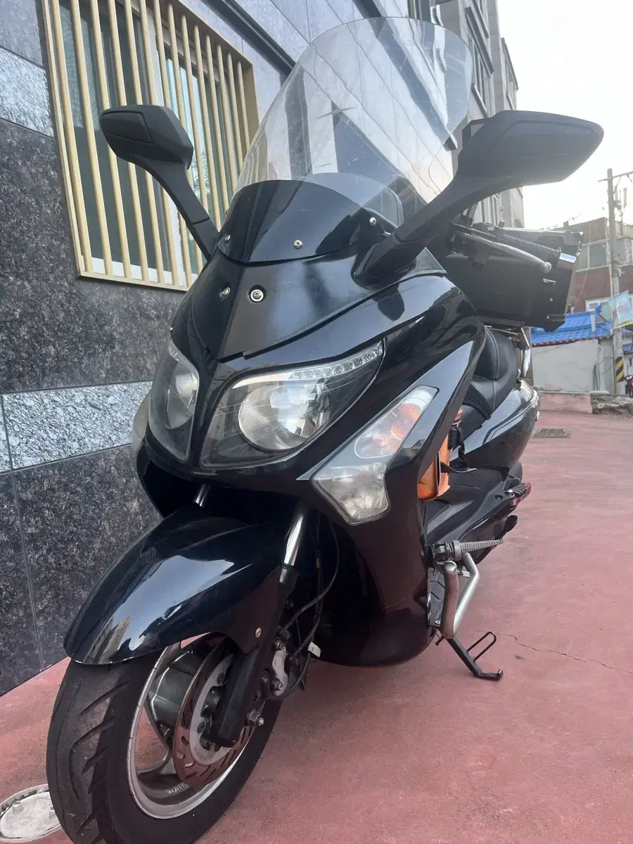 보이져  300 cbr125대차봅니다