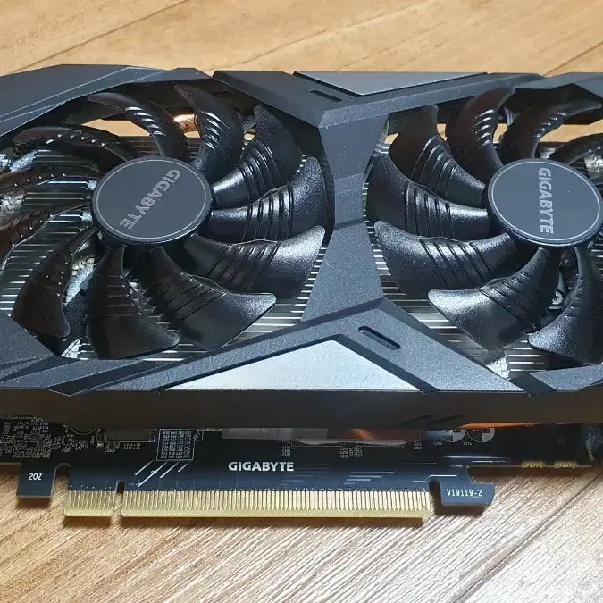 지포스 GTX 1660 SUPER 그래픽카드