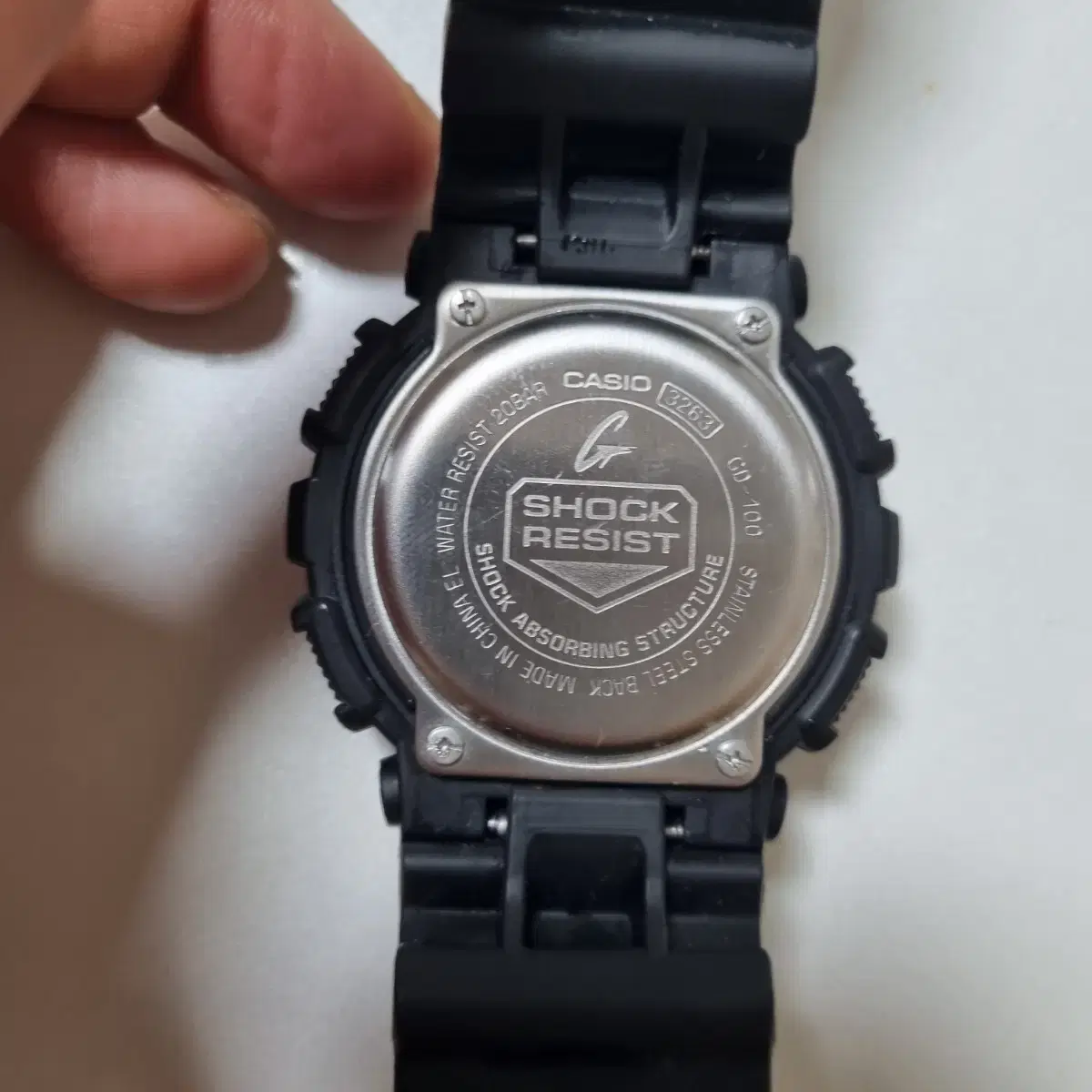 g-shock protection 전자시계