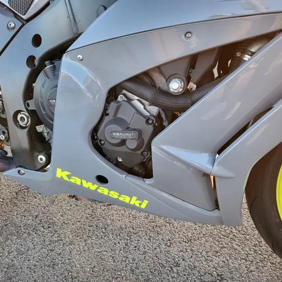 가와사키 닌자 zx 10r 리터급 바이크 끝판왕 팝니다