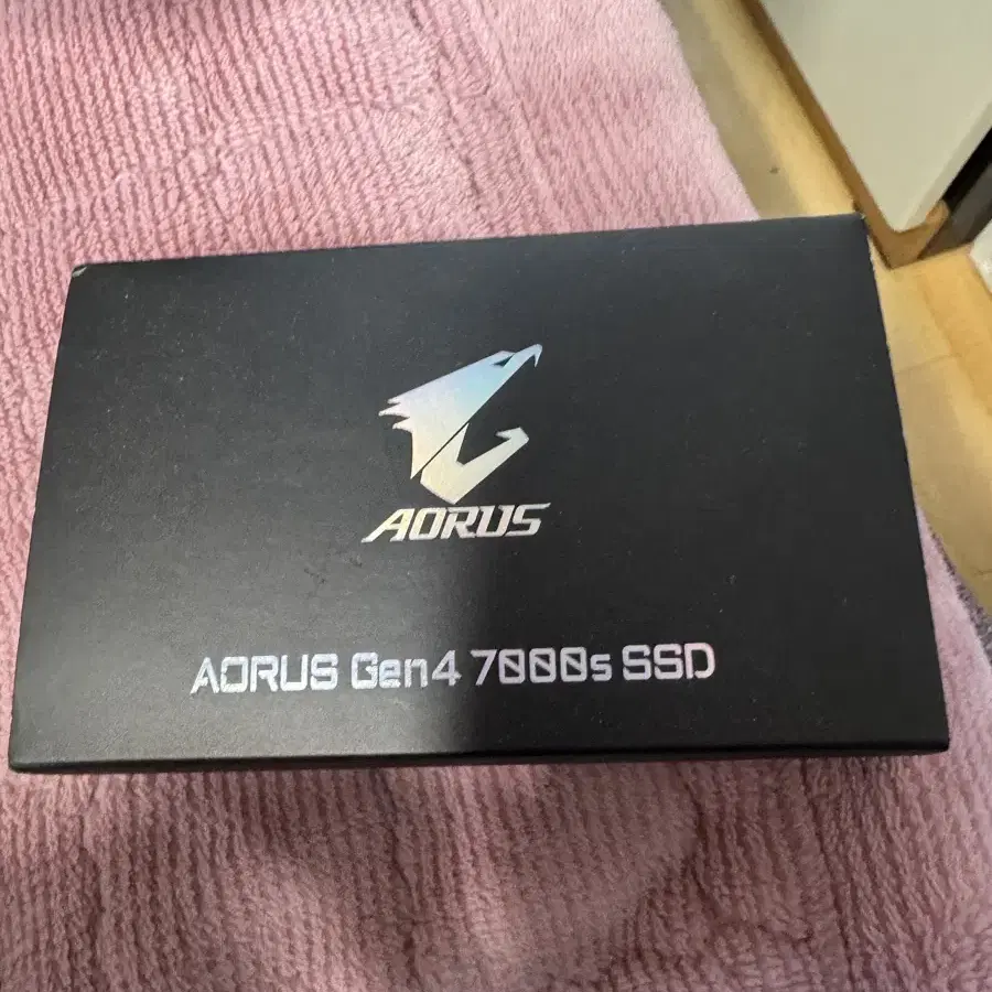 기가바이트7000s ssd m.2 1T