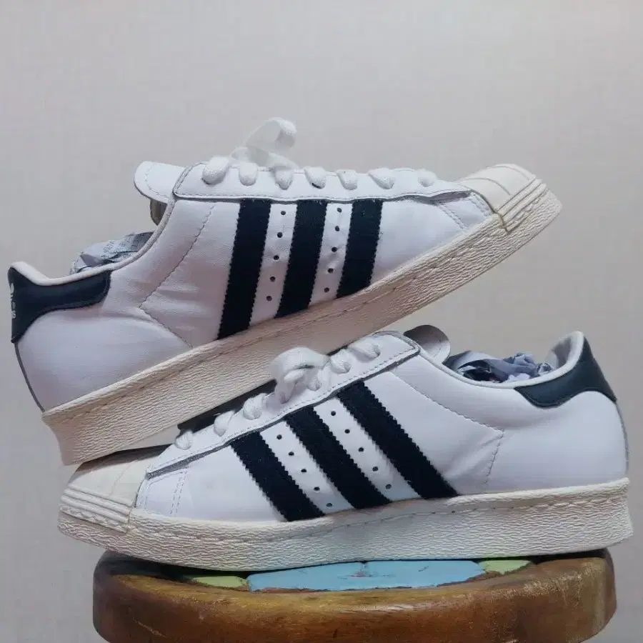 240 ] ADIDAS (아디다스) 여성 슈퍼스타 80s 운동화