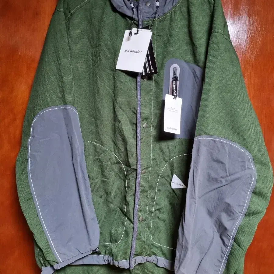 [새상품]앤드원더 andwander Vent  hooded jacket