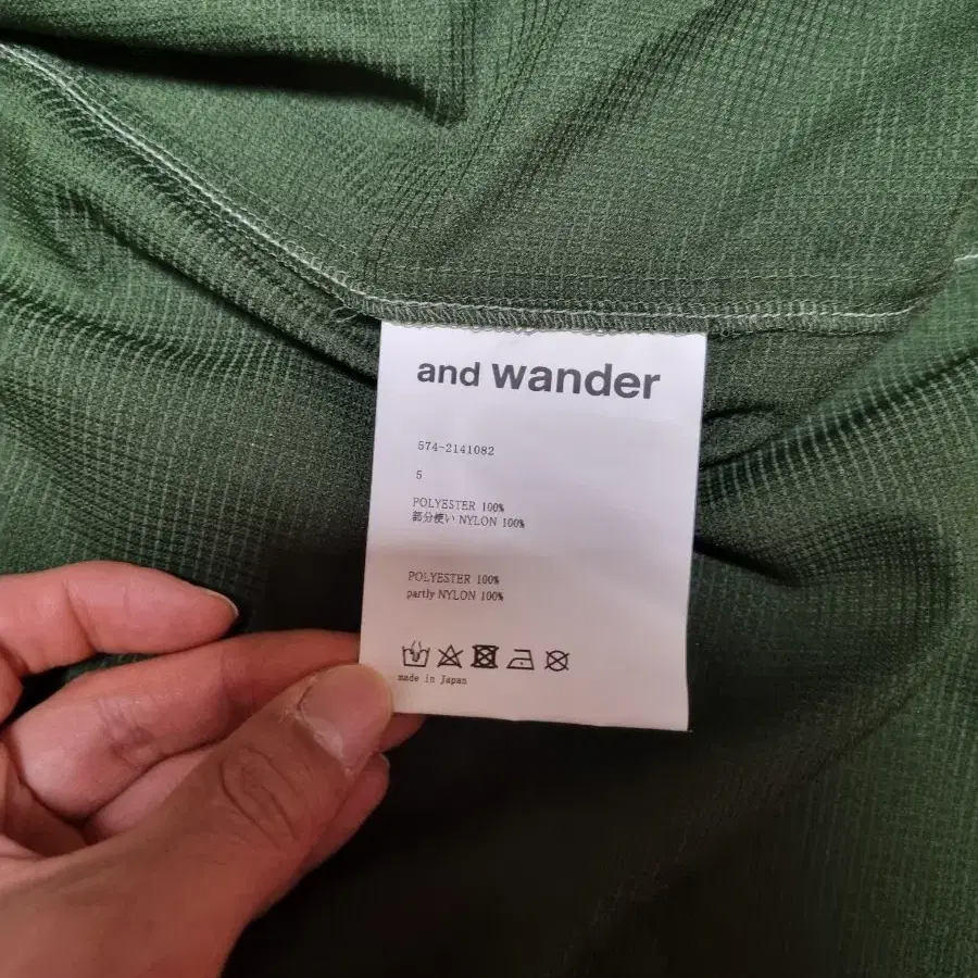 [새상품]앤드원더 andwander Vent  hooded jacket