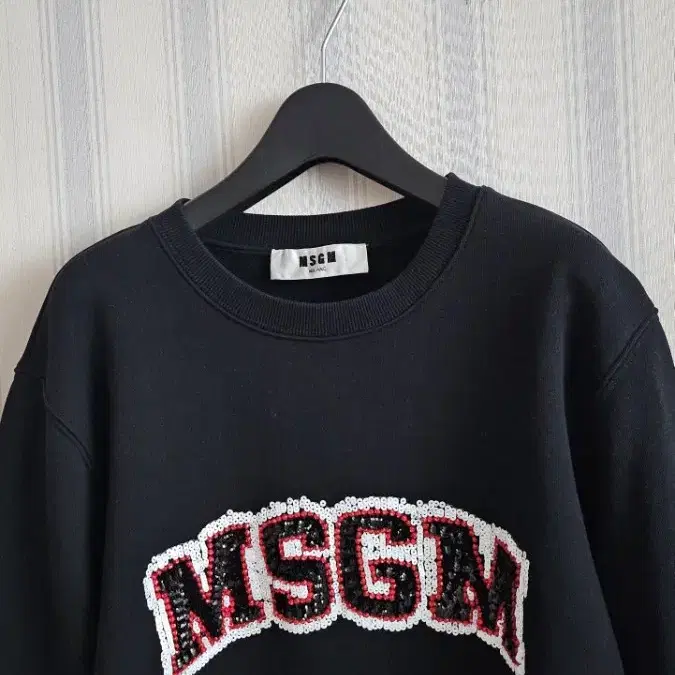 MSGM 크루넥 스웻 맨투맨