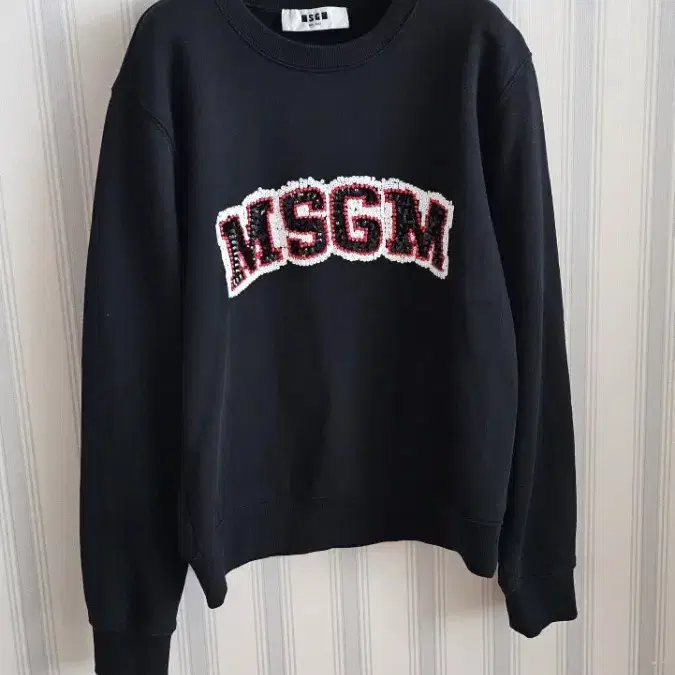 MSGM 크루넥 스웻 맨투맨