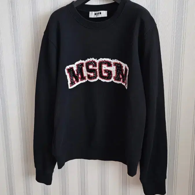 MSGM 크루넥 스웻 맨투맨