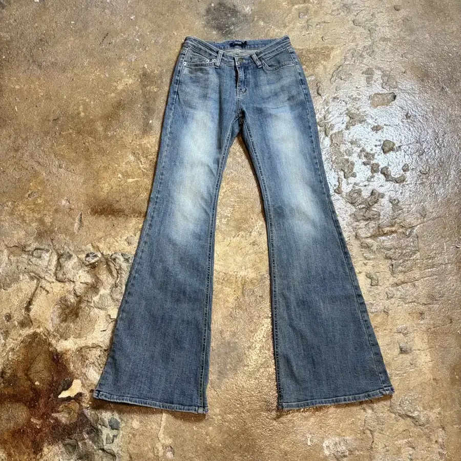 odor Vintage raw jean in blue