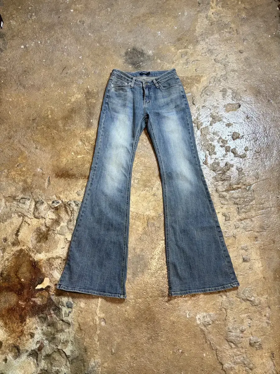 odor Vintage raw jean in blue