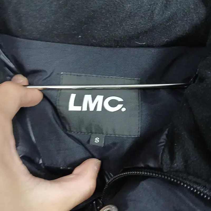 LMC 프린팅 로고 덕다운 오리털 롱패딩 S