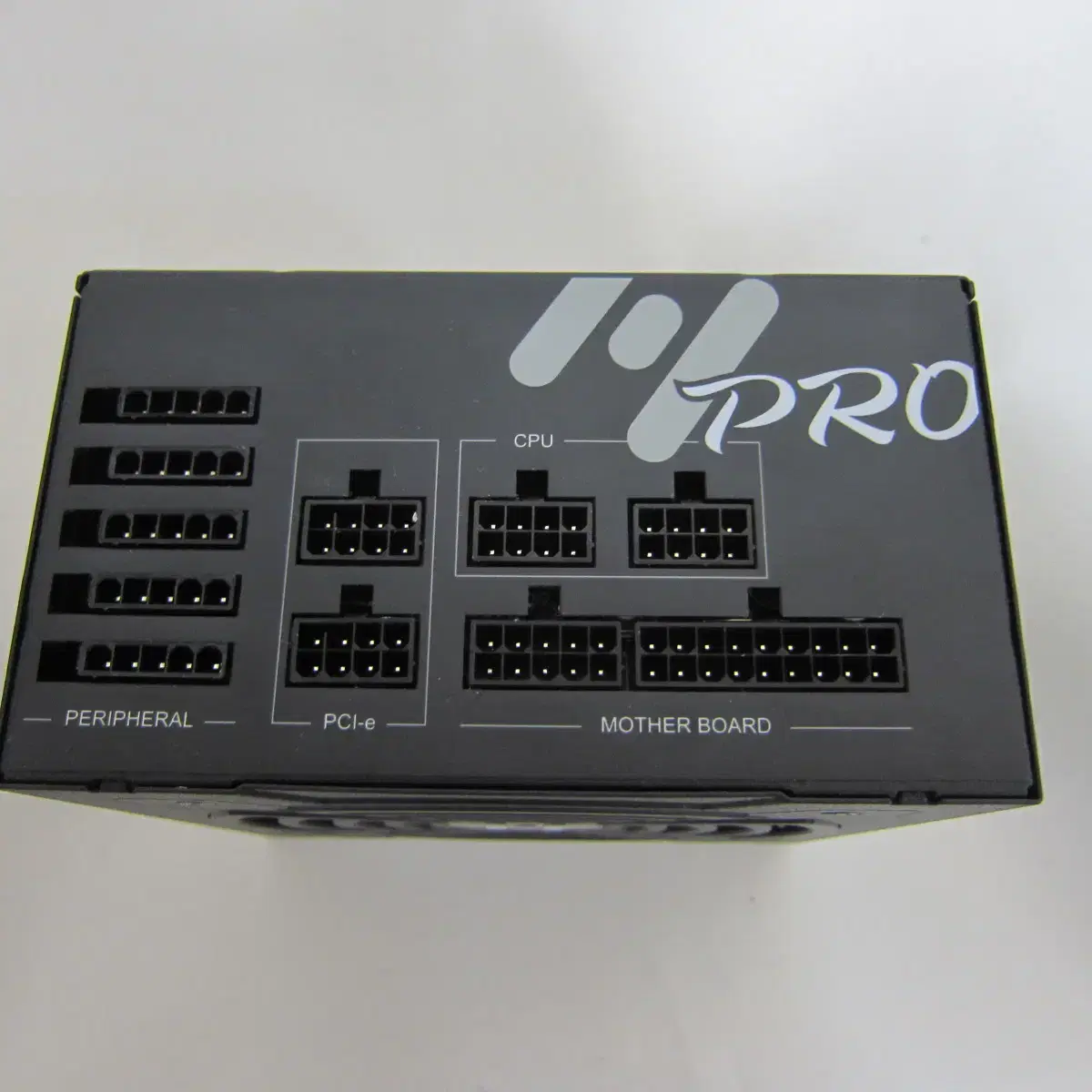 FSP HYDRO G PRO 750W 풀 모듈러 (AS 2031년 3월)