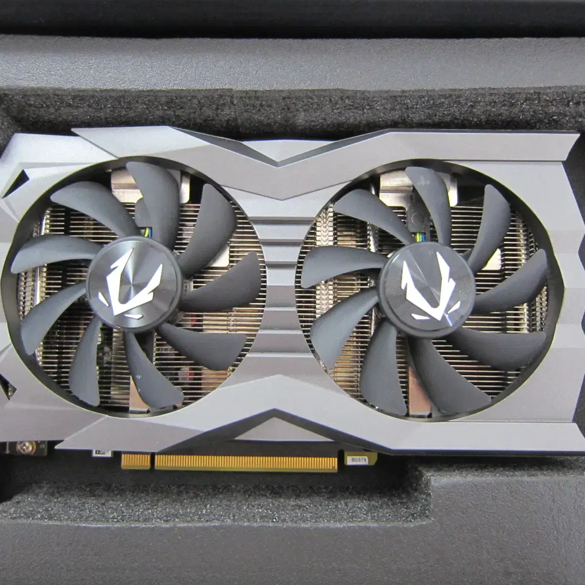 ZOTAC GAMING GTX1660 SUPER AMP D6 6GB