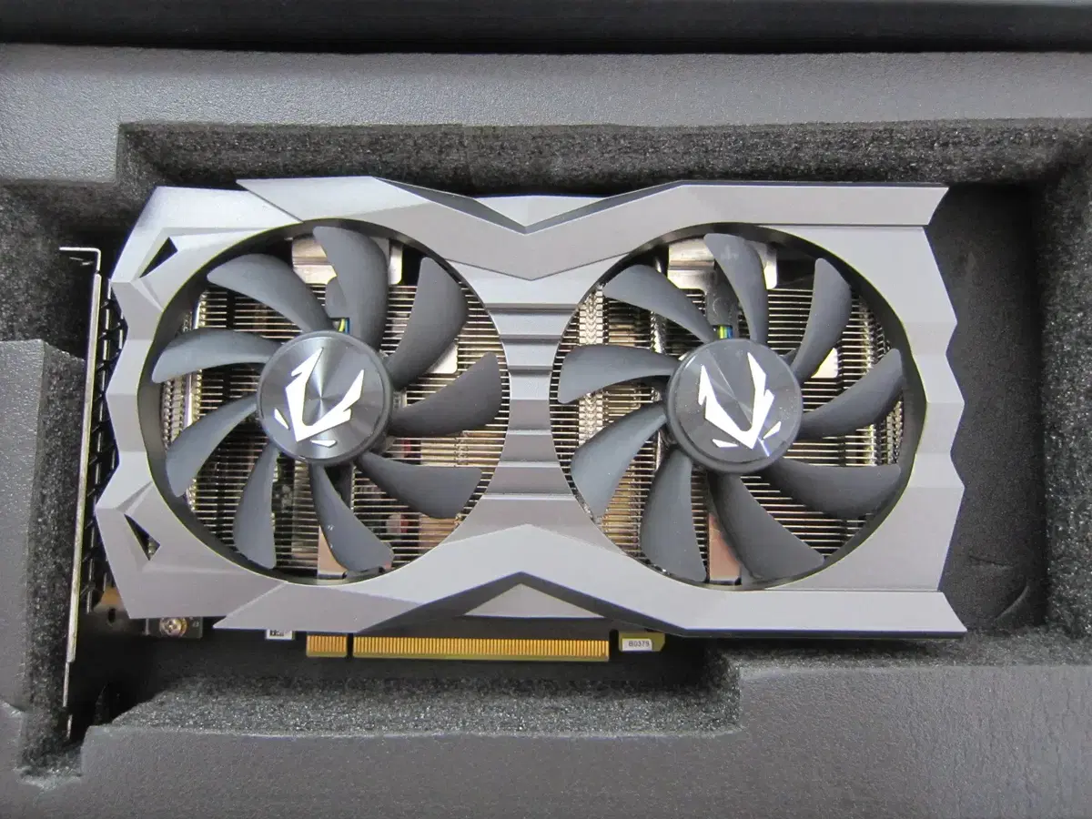 ZOTAC GAMING GTX1660 SUPER AMP D6 6GB