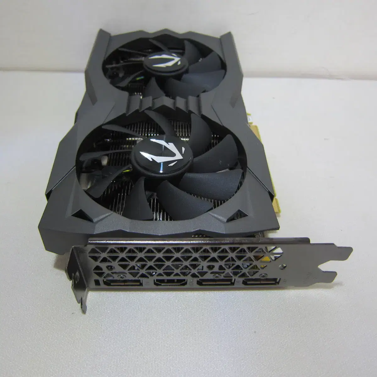 ZOTAC GAMING GTX1660 SUPER AMP D6 6GB