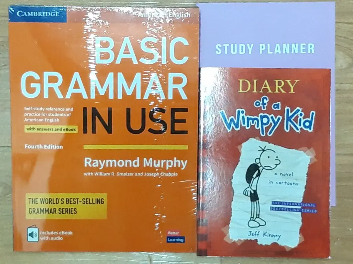 Free shipping/Grammar in U's (ebook included) + WimpyKid's original book + plan book