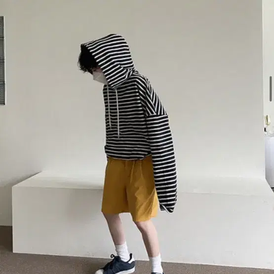 녕이옷장 Stripe string hood mtm 후드티