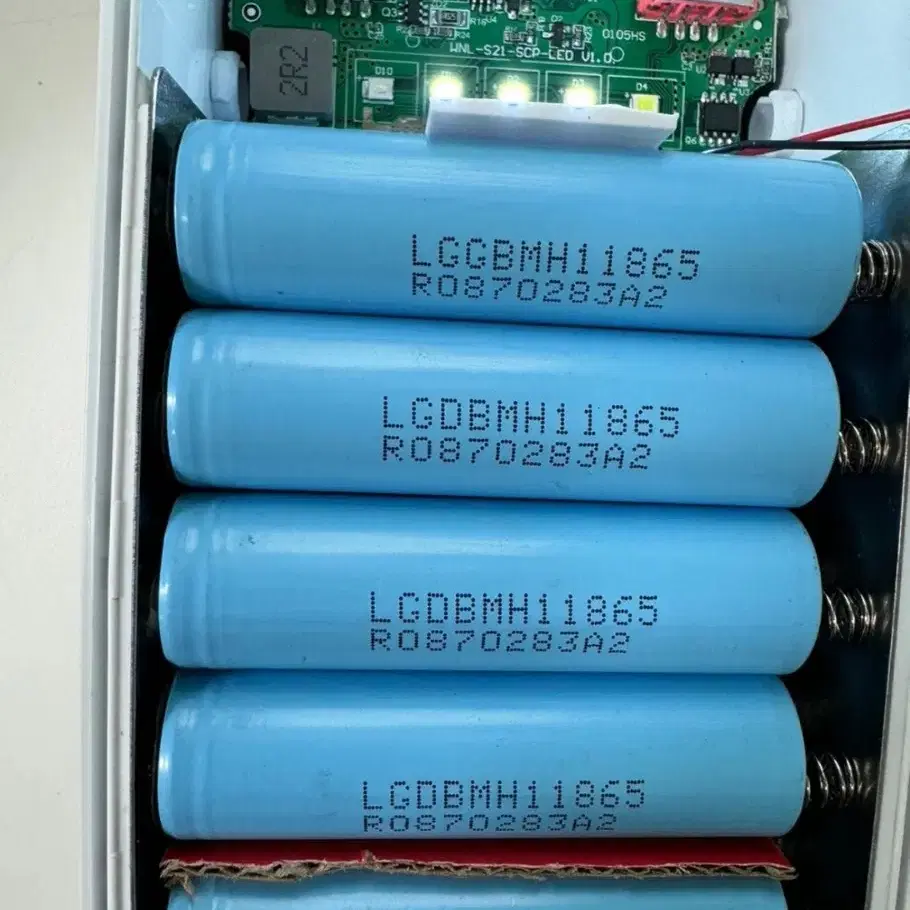 대용량 파워뱅크 캠핑용 고용량 보조배터리 89000mAh