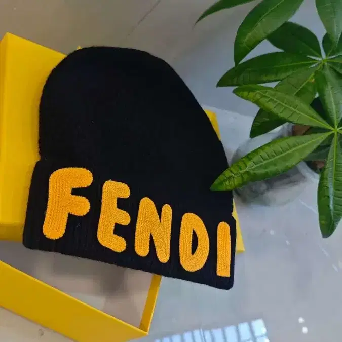 펜디 FENDI 모자