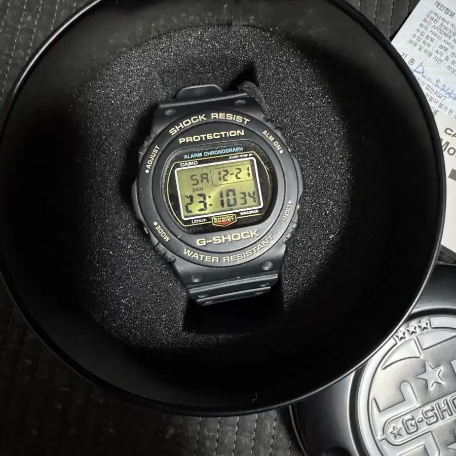 쥐샥 G-SHOCK DW-5735D-1BDR 35주년 상태SA