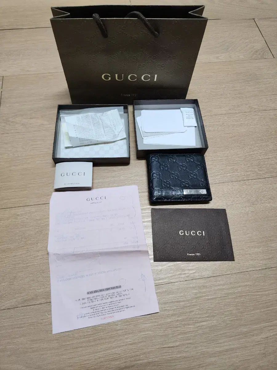 Gucci Cima Wallet Interlocking G Metal Vahn 365479 AA61R sells