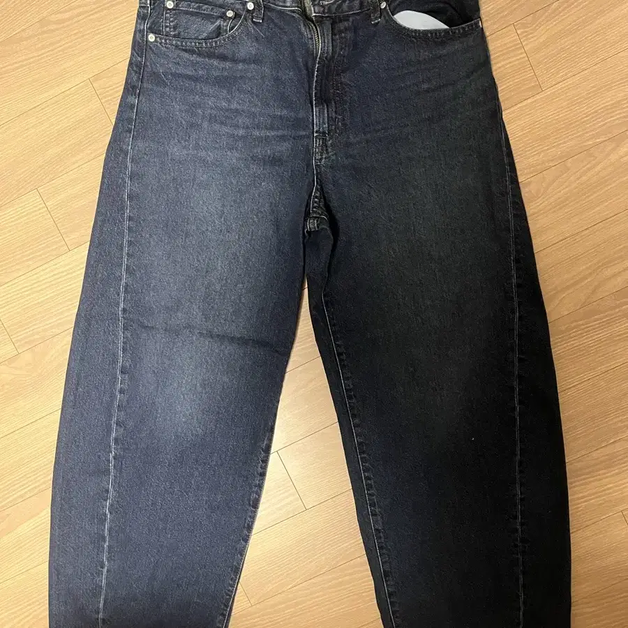 GU bareru denim pants 데님 팬츠 32