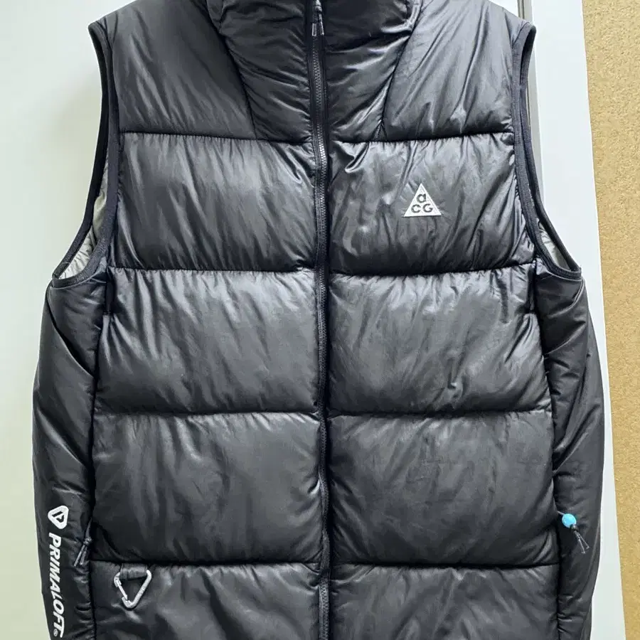 NIKE ACG 패딩조끼 S (한국M~L)