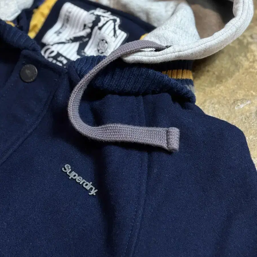 superdry 도쿄 야구 리그 JPN 바시티 자켓