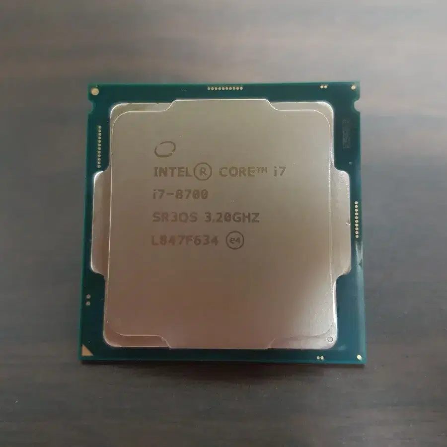 인텔 i7 8700 CPU (커피레이크) 팝니다