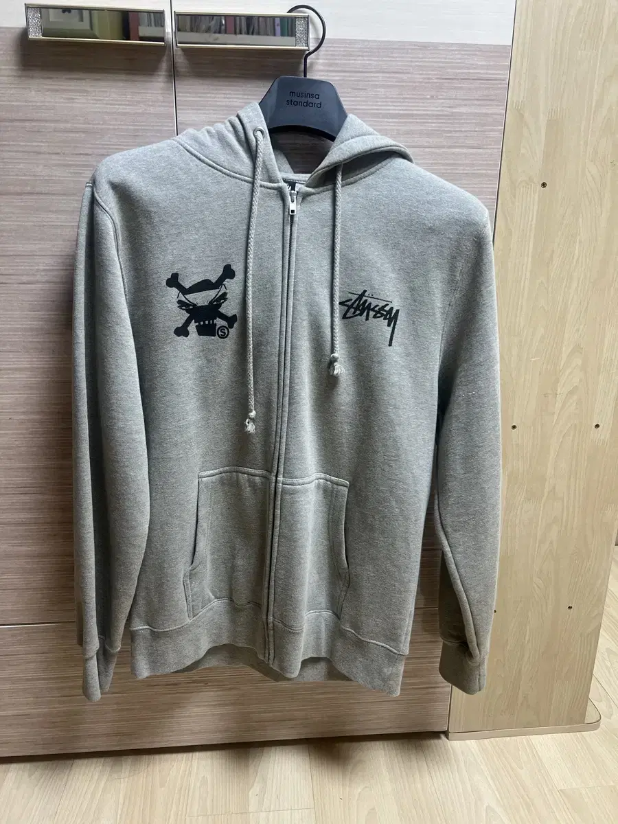 Stussy x Battle axes 후드집업