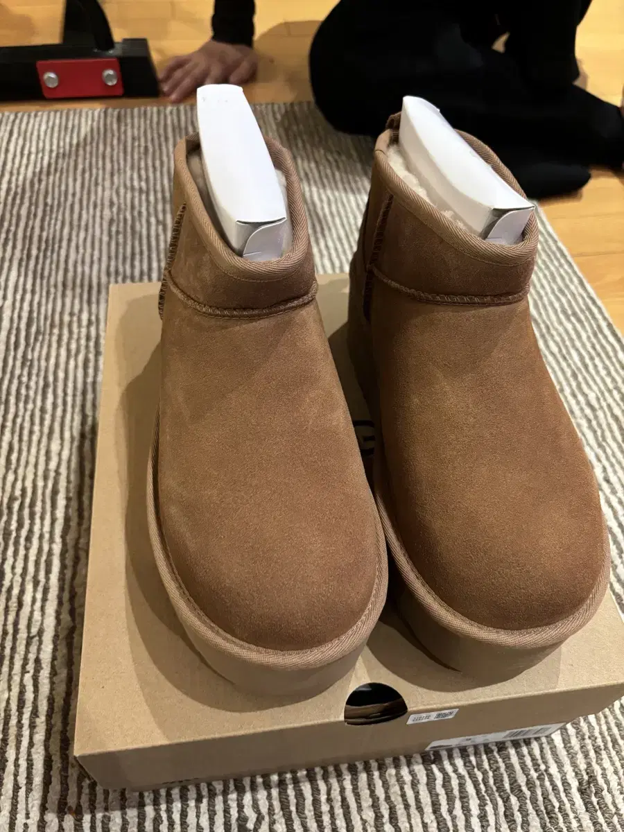 Ugg 어그 울트라미니 플랫폼 us9