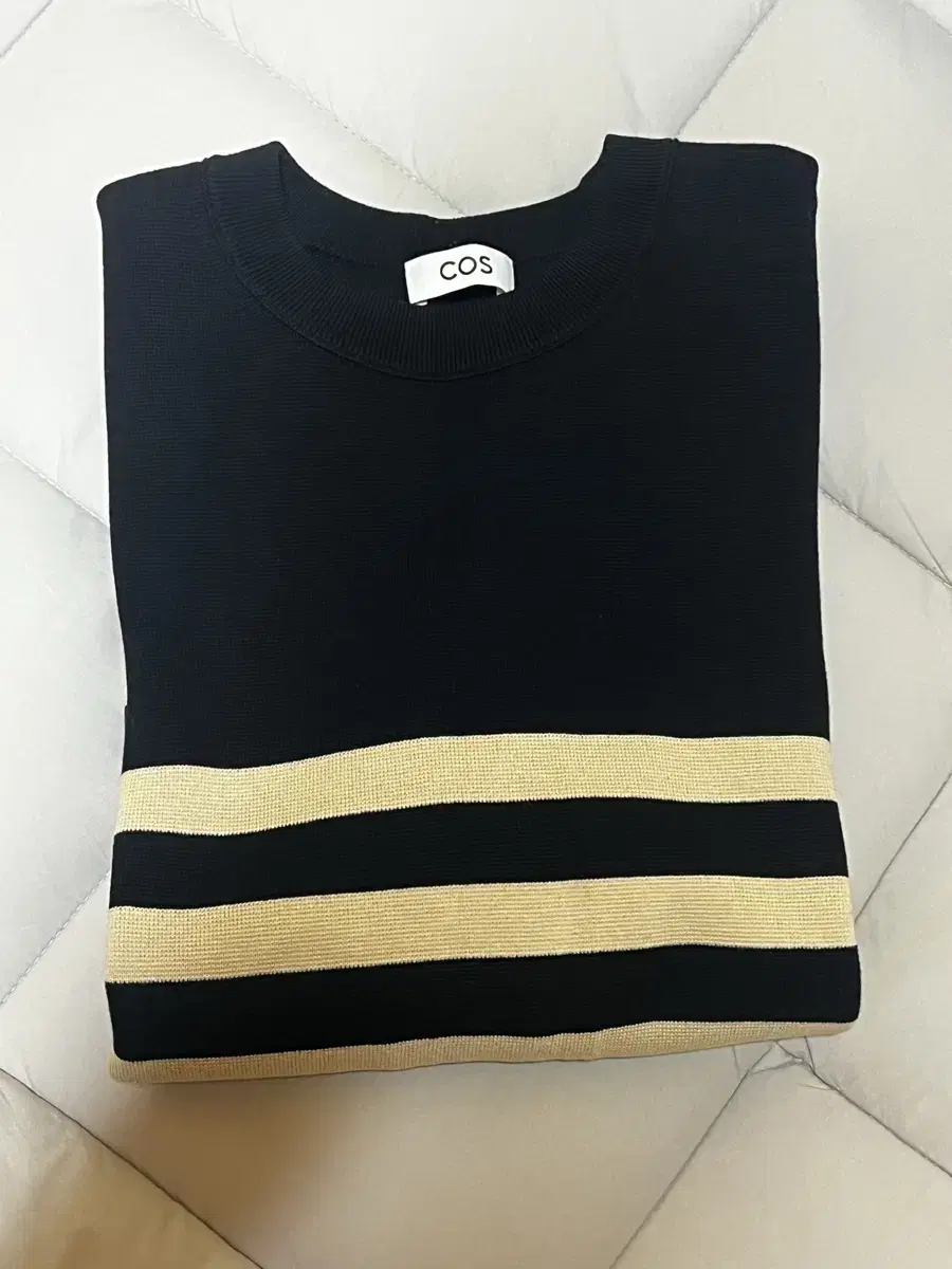 COSS Men's Striped Knit Size XL sells