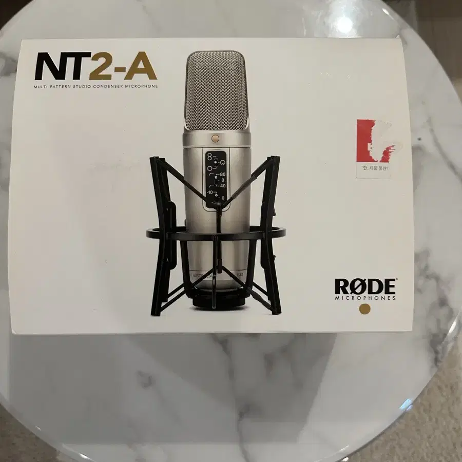 RODE NT2-A